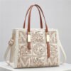 5e4ad8d1-e4c9-4aa7-8814-8228a98abf85.jpg Light Luxury Portable Shoulder Messenger Bag