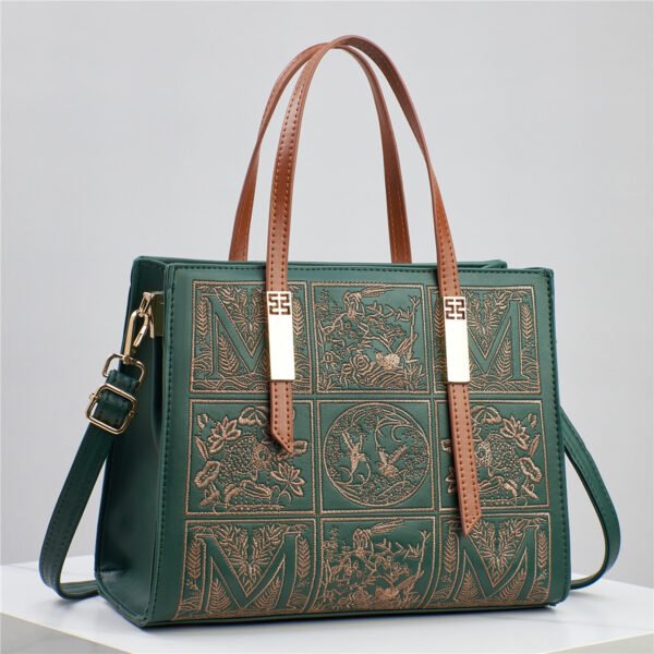 b6eb25ca-286b-413a-be52-badea0429718.jpg Light Luxury Portable Shoulder Messenger Bag