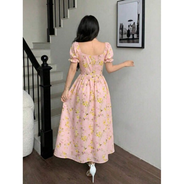 bf3e5afb-0141-4b9d-bd55-9d13edaef771.jpg Floral Patchwork Lace Dress