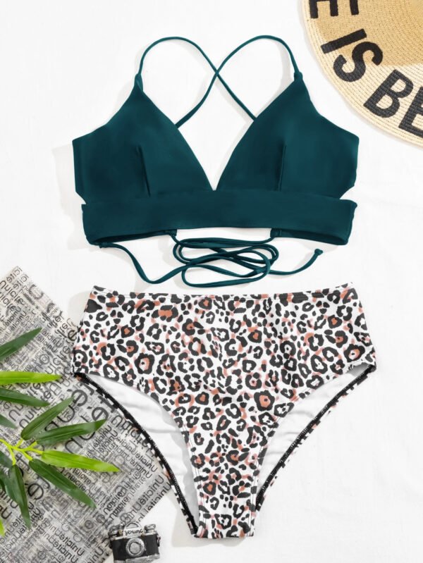 cdbd60cd-276b-40fe-a85c-e4595e2ef35c.jpg Ladies Split Swimsuit Sexy Leopard Point