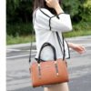 Fashionable Simple And Versatile Picture-and-mother Three-piece Single-shoulder Messenger Bag
